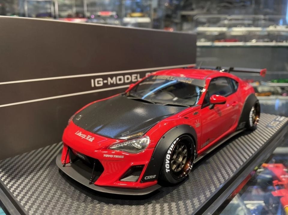 IGNITION 1:18 TOYOTA LB NATION 86 WORKS