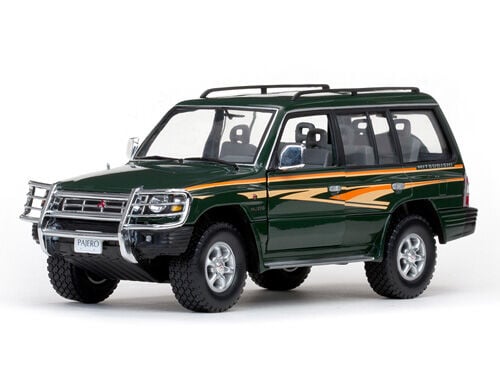 1998 Mitsubishi Pajero Long 3.5 V6 Pikap 1:18