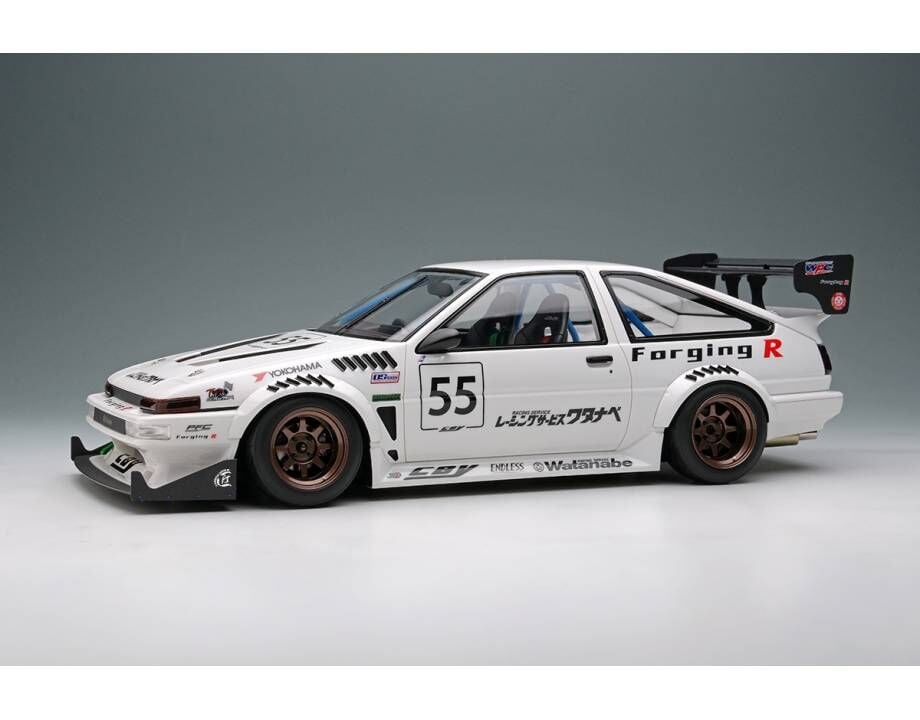 MAKEUP 1:18 Cristal Body Yokohama Sprinter Trueno GT-APEX (AE86)