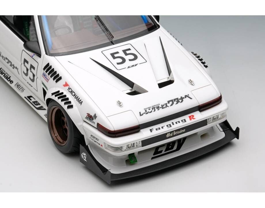 MAKEUP 1:18 Cristal Body Yokohama Sprinter Trueno GT-APEX (AE86)