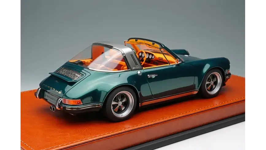 Make Up  1:18 Porsche Singer 911 964 Targa Resin Car Model Metallic Green