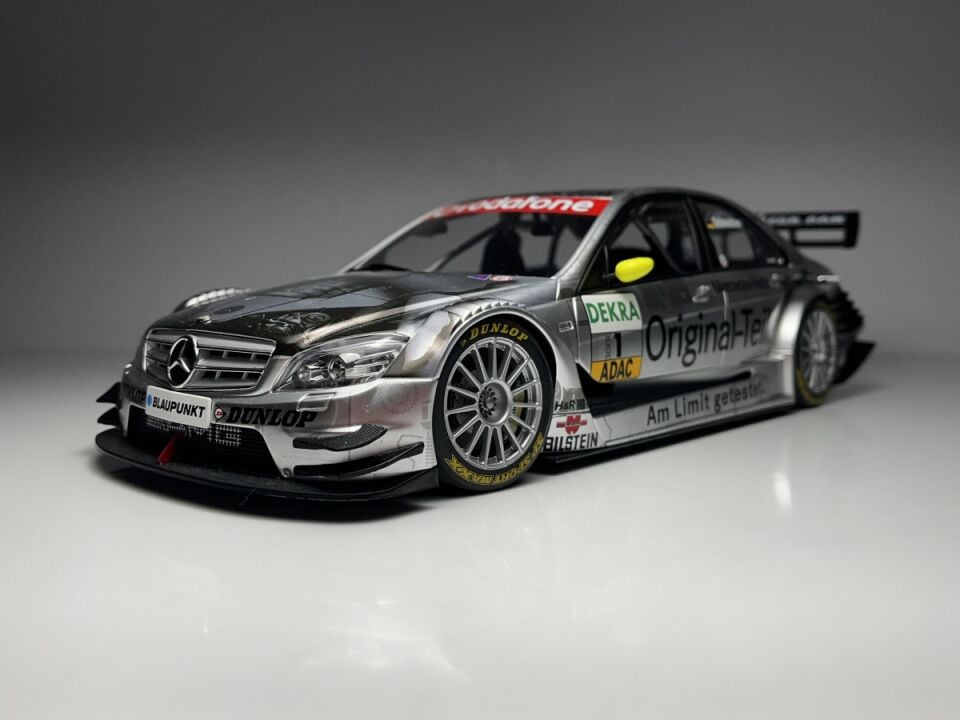 AUTOart 2007 Mercedes Benz C-Class DTM Original-Teile Schneider