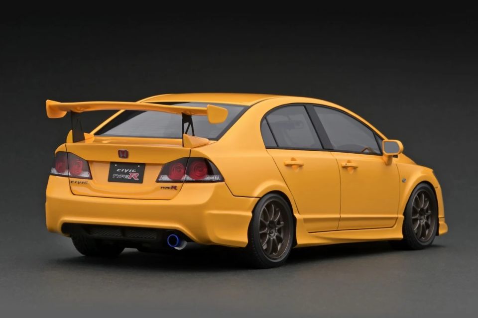 IGNITION MODEL 1:18 Honda CIVIC (FD2) TYPE R (IG2831)
