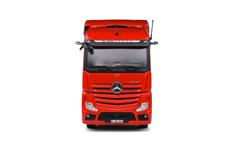 SOLIDO MERCEDES ACTROS LAVAROT 2019 1:24 (S2400201)