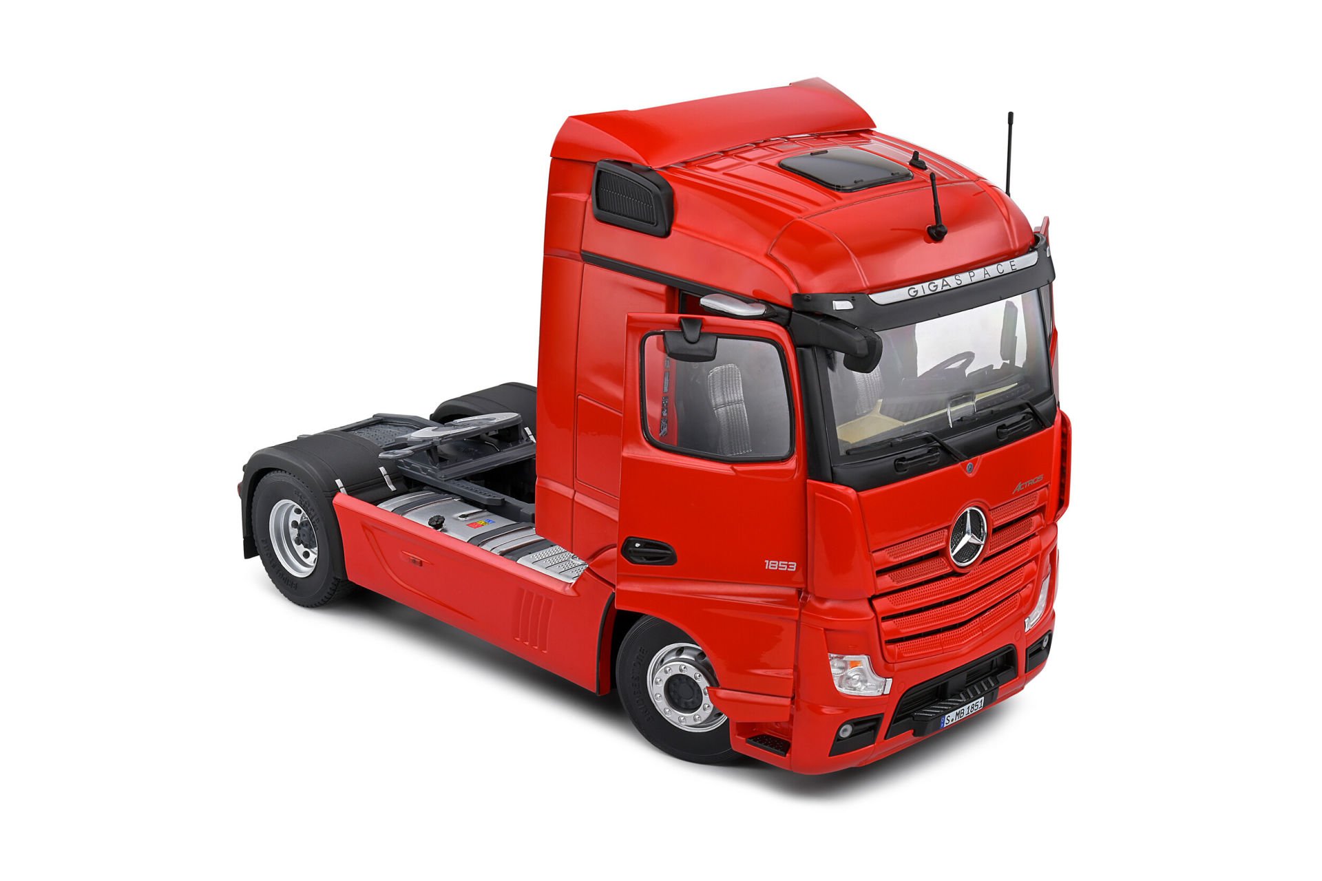 SOLIDO MERCEDES ACTROS LAVAROT 2019 1:24 (S2400201)