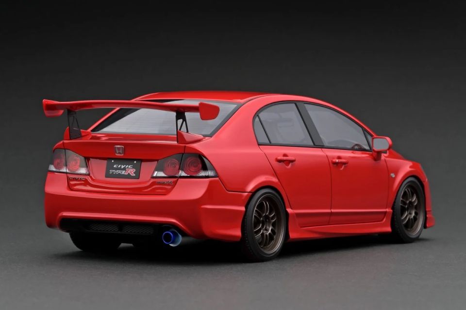 IGNITION MODEL 1:18 Honda CIVIC (FD2) TYPE R