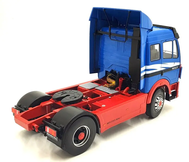 MCG MERCEDES-BENZ 1853 SK II 1:18