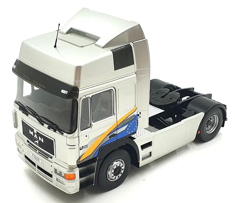 MCG MAN F2000 1:18