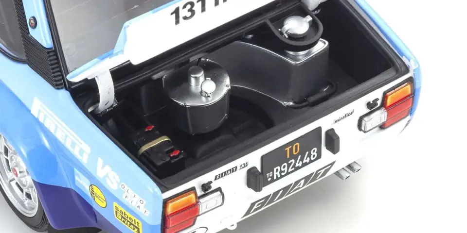 KYOSHO FIAT 131 ABARTH COSTA SMERALDA #1 1981 1:18 (08376D)