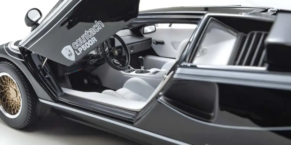 KYOSHO LAMBORGHINI COUNTACH LP 500R 1:18 (08320C)
