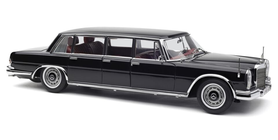 CMC MERCEDES-BENZ 600 PULLMAN (W 100) LIMOUSINE 1:18