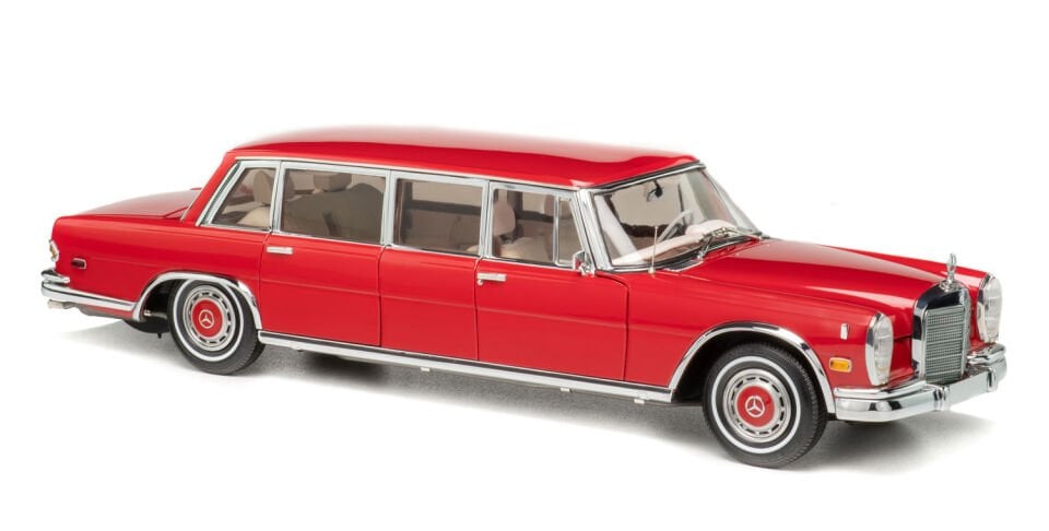 CMC MERCEDES-BENZ 600 PULLMAN (W 100) LIMOUSINE RED BARON 1:18
