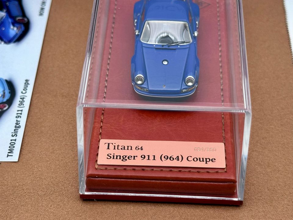 MAKE UP TITAN 64 SINGER 911 (964) COUPE LIMITED 24/350 1:64