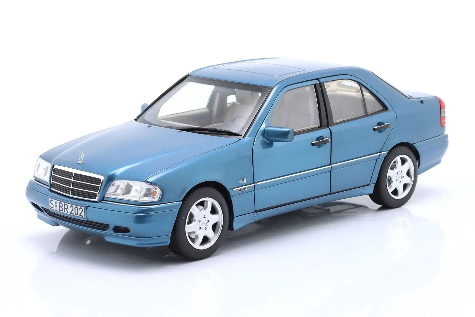 NOREV MERCEDES-BENZ C 200 1997-2000 1:18 (B66040705)
