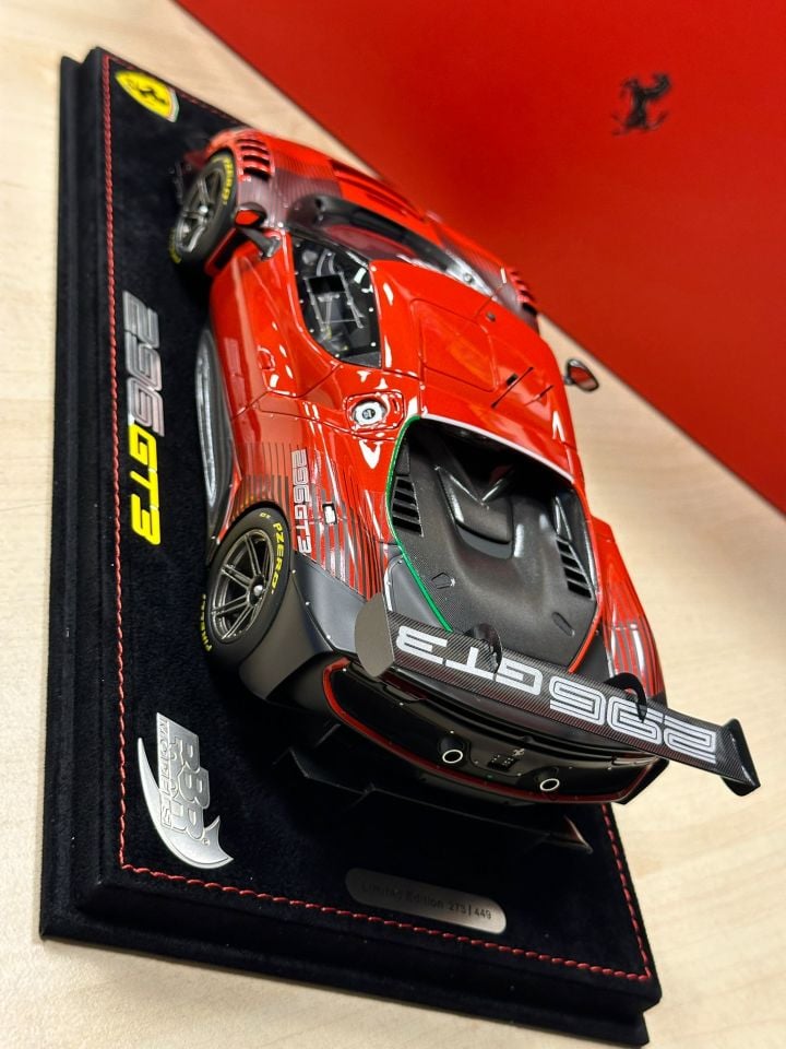 BBR FERRARI 488 GTE LIMITED 05/12 1:18 (P18122RF)