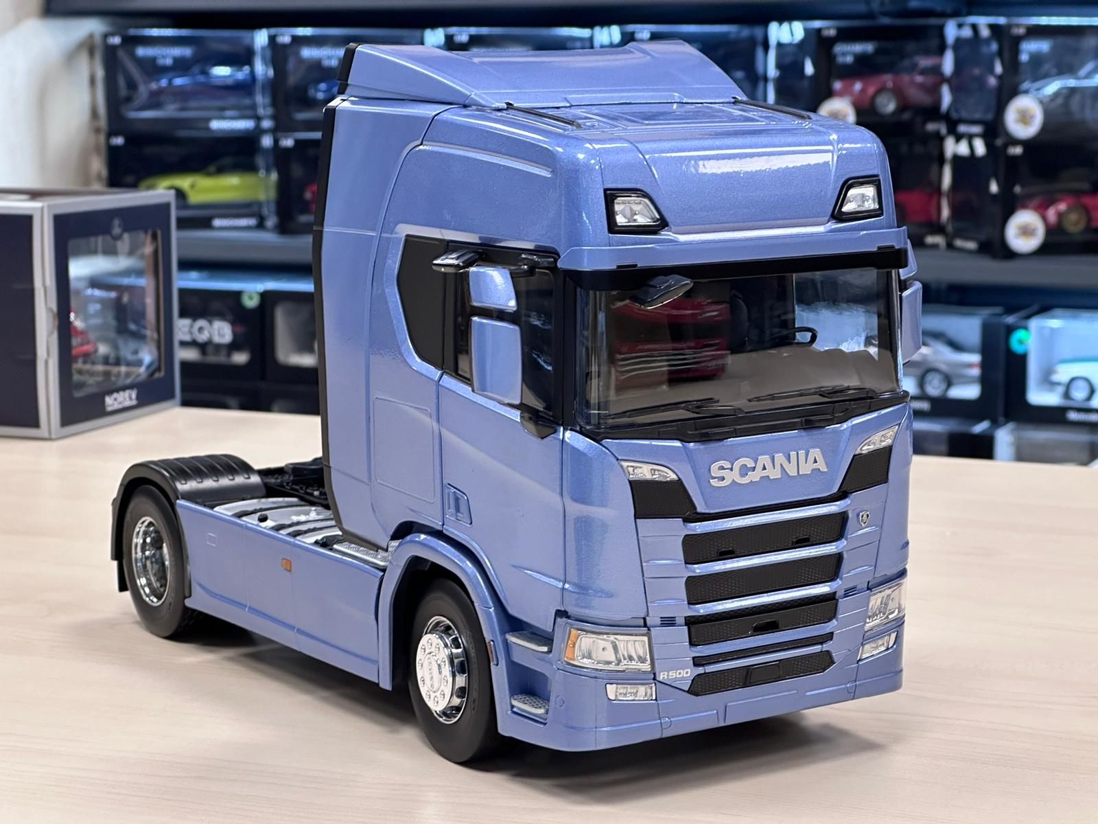 PREMIUM CLASSIXXS SCANIA R500 2019 1:18