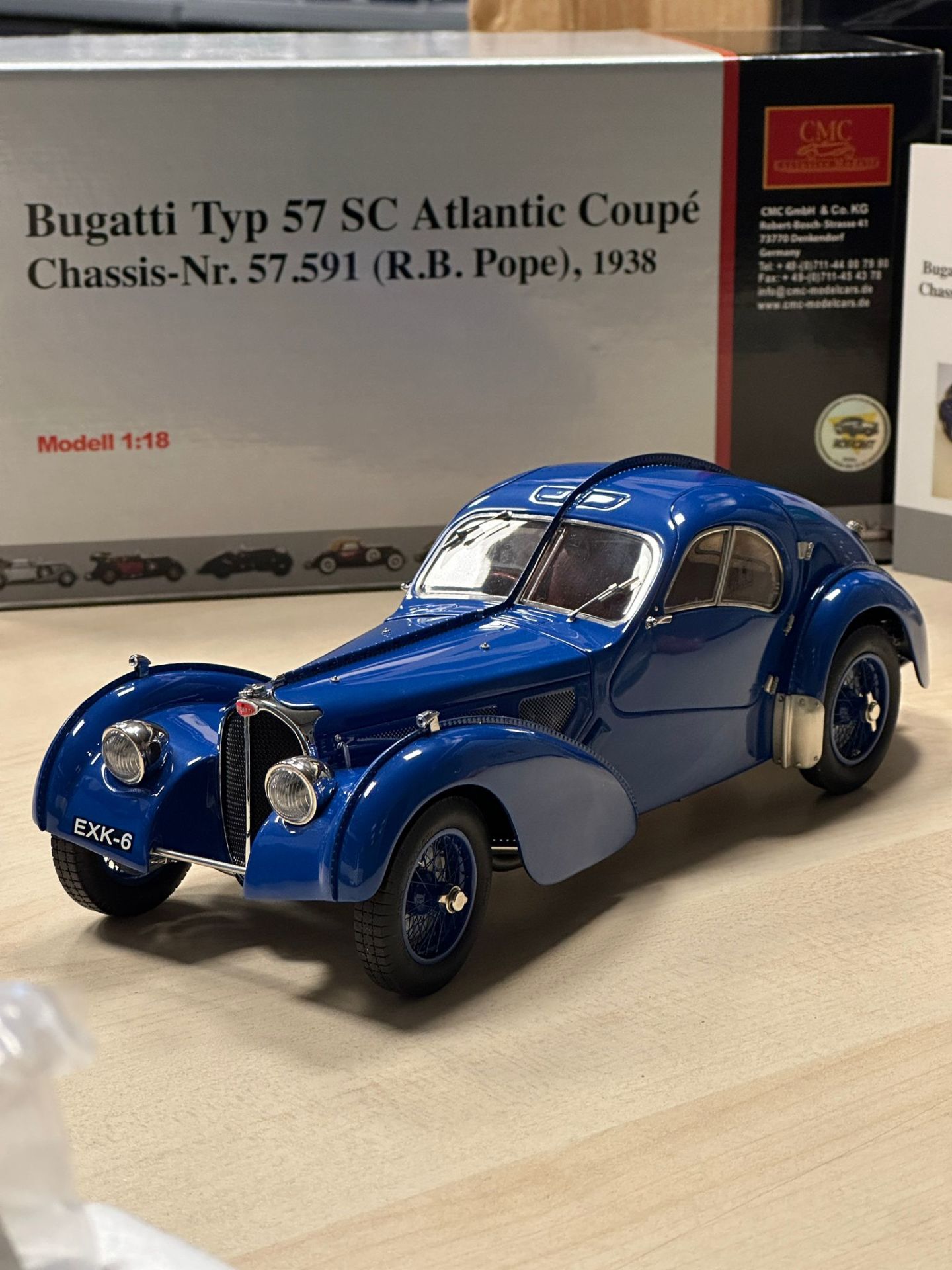 CMC BUGATTI TYP 57 SC ATLANTIC COUPE (M-083) 1:18