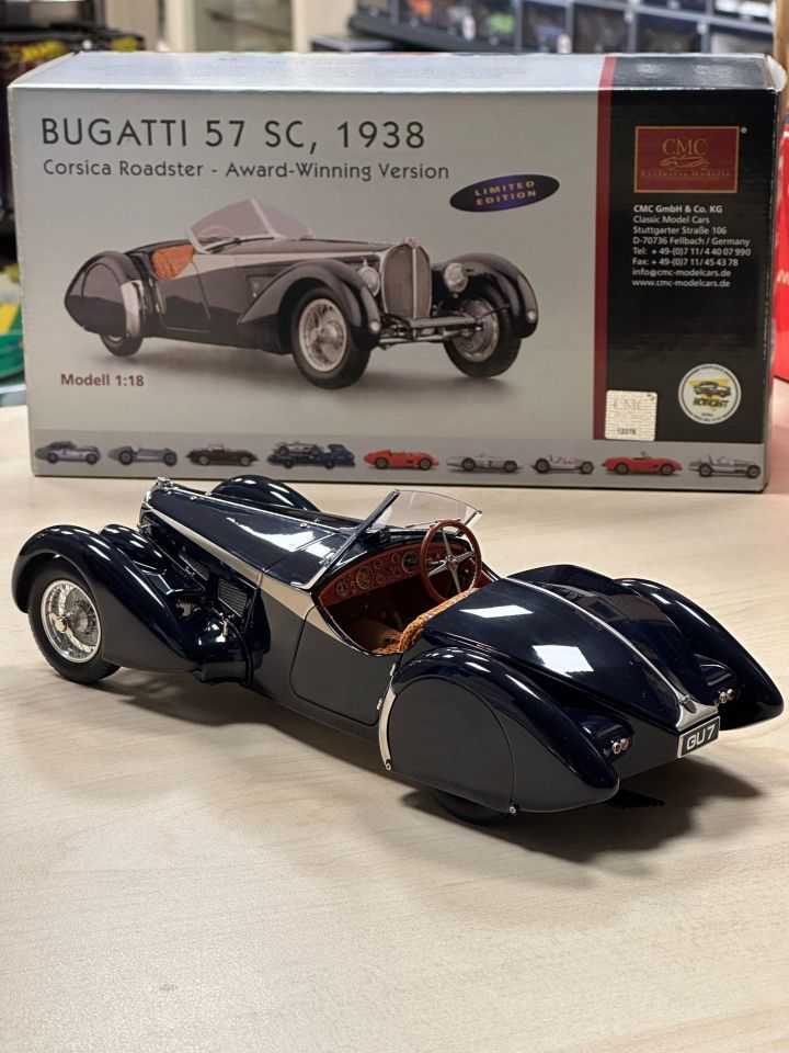 CMC BUGATTI 57SC CORSICA ROADSTER 1938 (M-136) 1:18