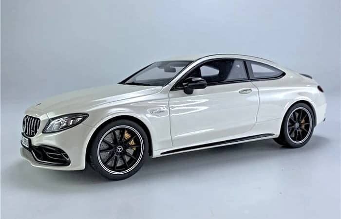 GT SPIRIT MERCEDES-AMG C 63 S COUPE 1:18