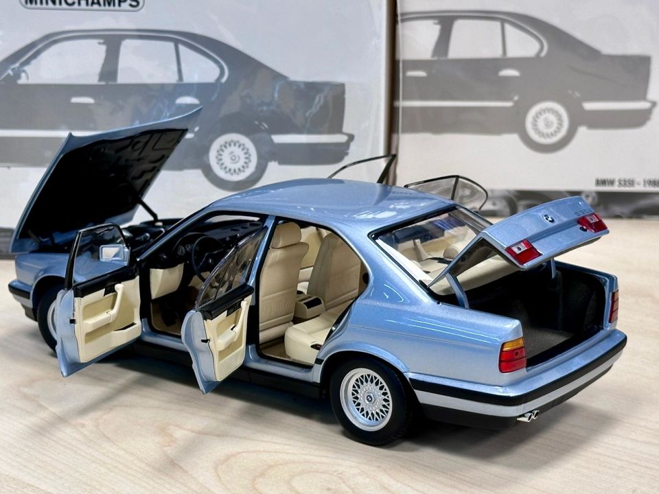 MINICHAMPS 1:18 BMW 535İ (E34)1988