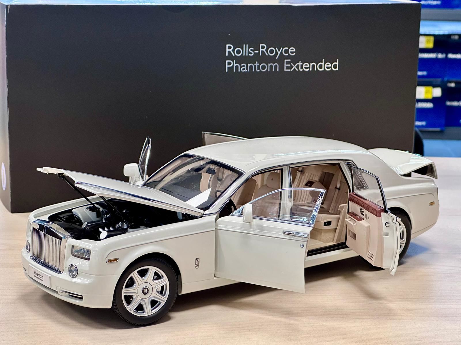 KYOSHO - ROLLS ROYCE - PHANTOM EWB LIMOUSINE 2012