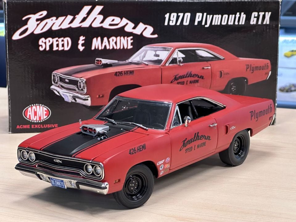 ACME 1:18 1970 PLYMOUNT  GTX DRAG CAR - SOUTHERN SPEED & MARINE