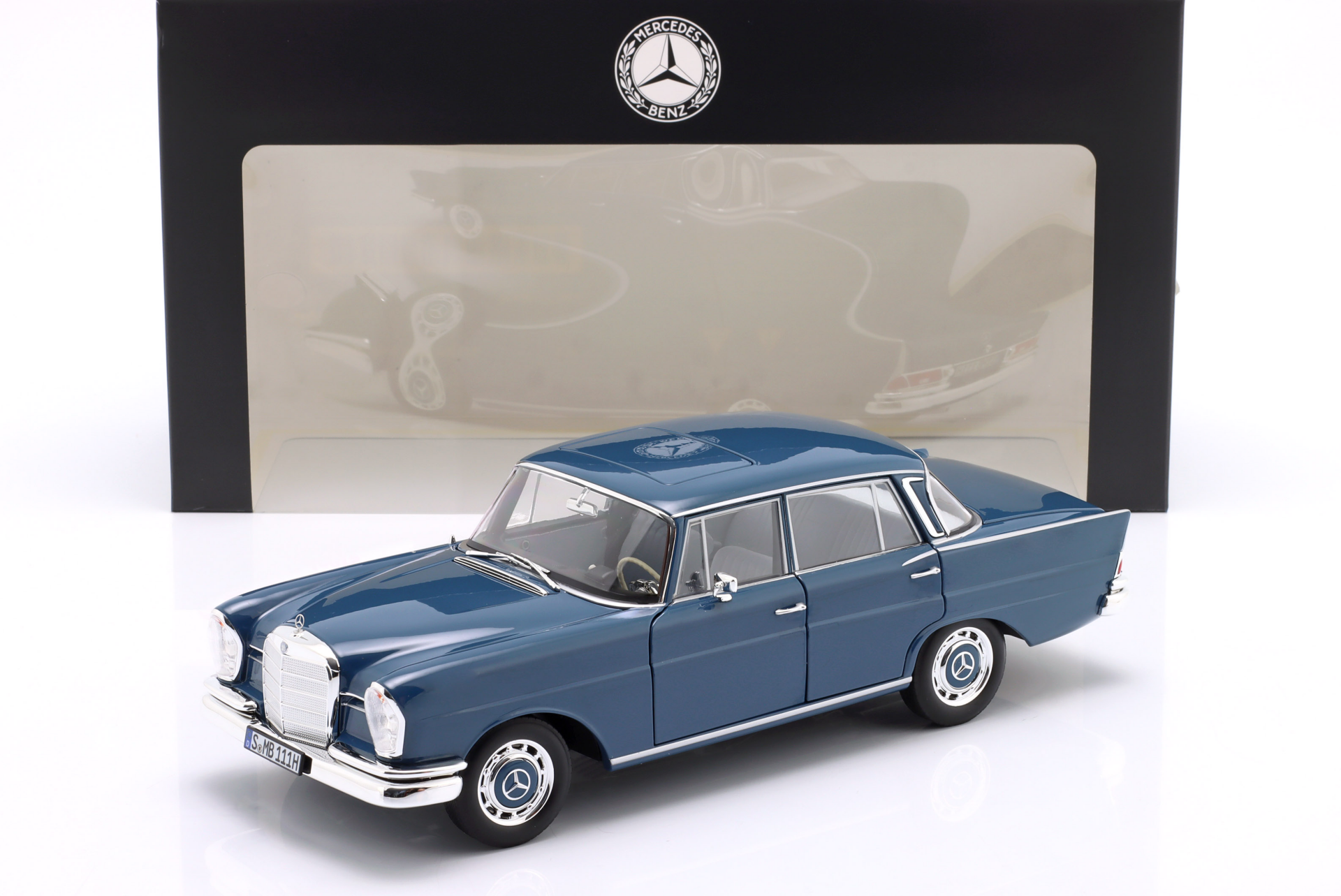 1/18 NOREV Mercedes Benz 220S W111 1959