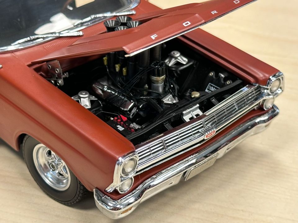 GMP 1:18 1967 PORK CHOPS FORD SCARELANE (LIMITED 1 OF 1000)