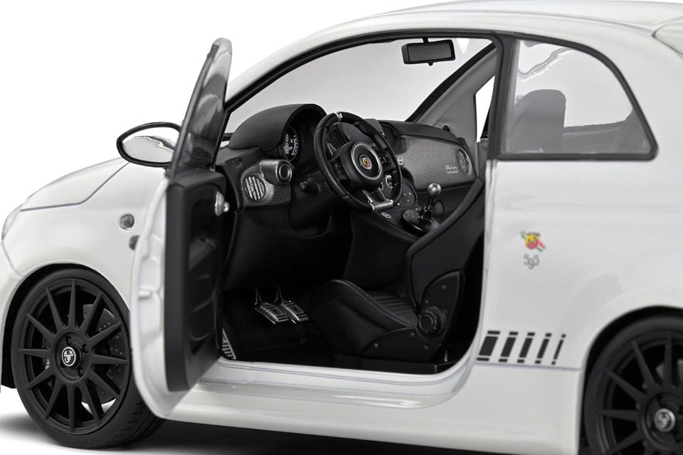 SOLIDO FIAT F595 ABARTH 2022 1:18 (S1811301)