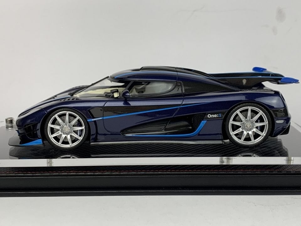FRONTIART KOENIGSEGG ONE:1 (F033-166) 1:18 LIMITED 80/500