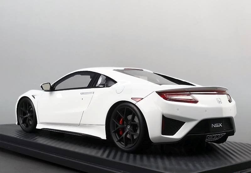 ONE MODEL HONDA NSX 2015 1:18
