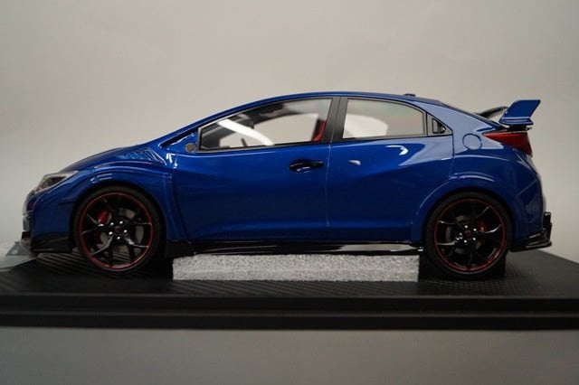 ONE MODEL HONDA CVIC FK2 (19C03-03) 1:18