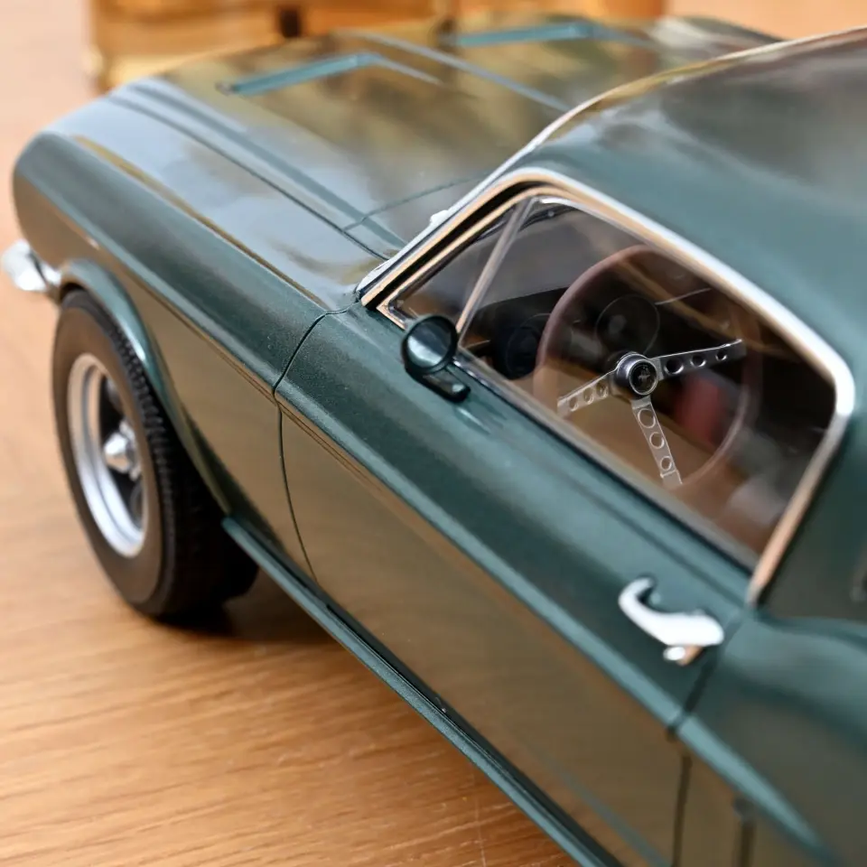 Norev 1:12 Ford Mustang Fastback 1968 Satin Green Metallic