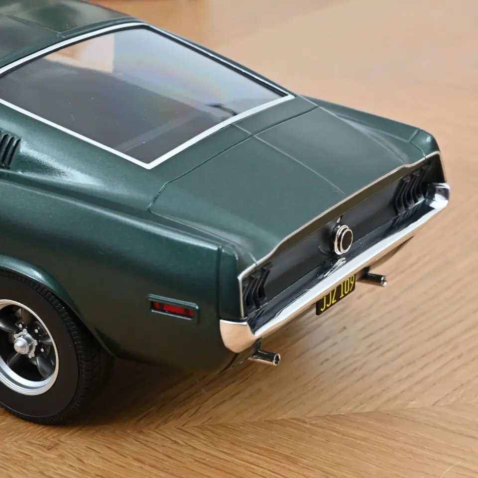 Norev 1:12 Ford Mustang Fastback 1968 Satin Green Metallic