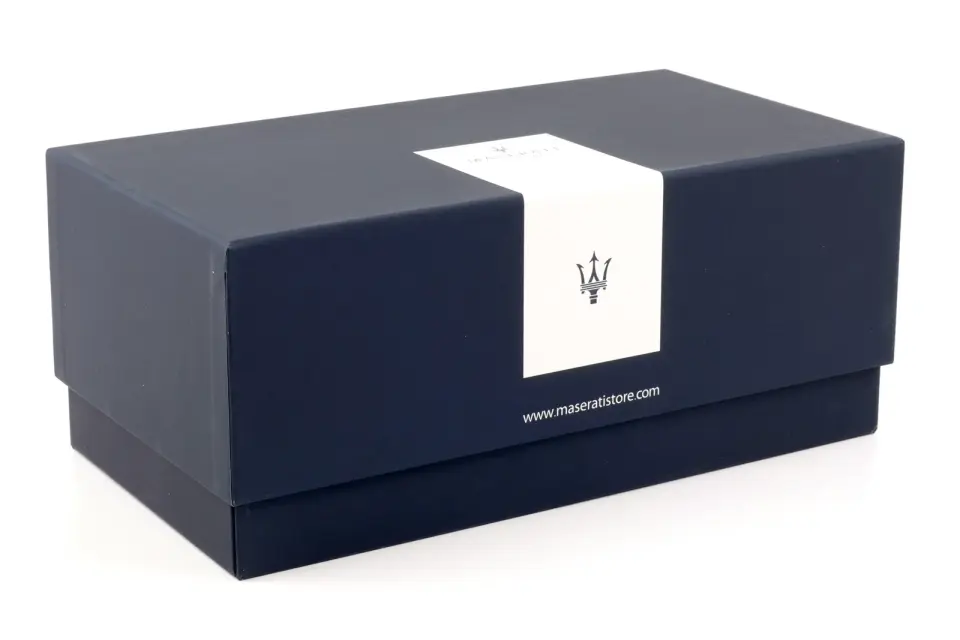 BBR MASERATİ GHIBLI MY19 LIMOUSINE DEALER VERSION 1:18  (limited 200pcs)