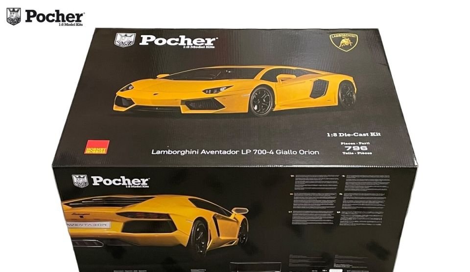 POCHER 2011 LAMBORGHINI AVENTADOR (LP700-4) 1:8