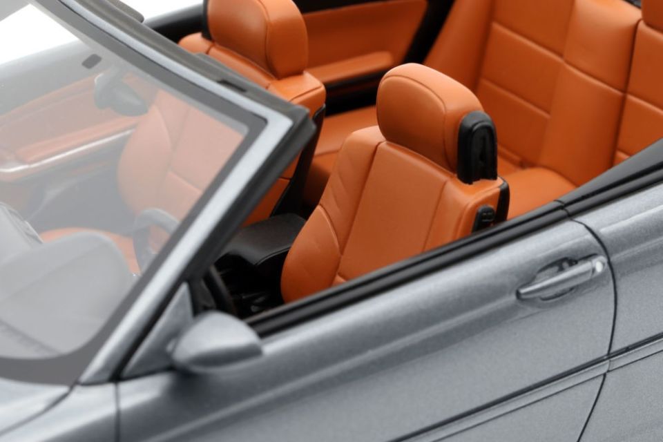 OTTO BMW E46 M3 CONVERTİBLE 2004 CABRİO (OT1006) 1:18