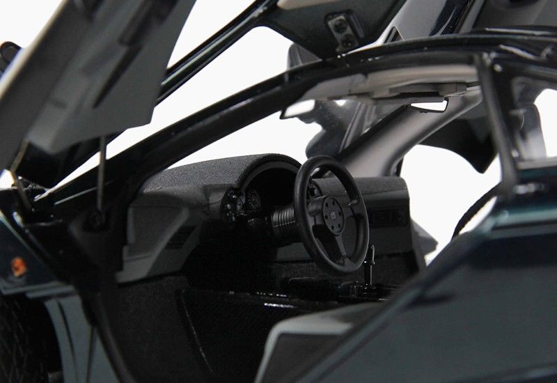 LCD MODELS MCLAREN F1 XP5 1:18 (LCD18014-GR)