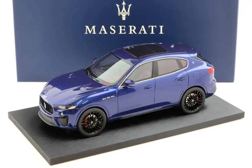 TOP SPEED MASERATI LEVANTE V8 DEALER VERSION 1:18 (GELECEK MODEL)