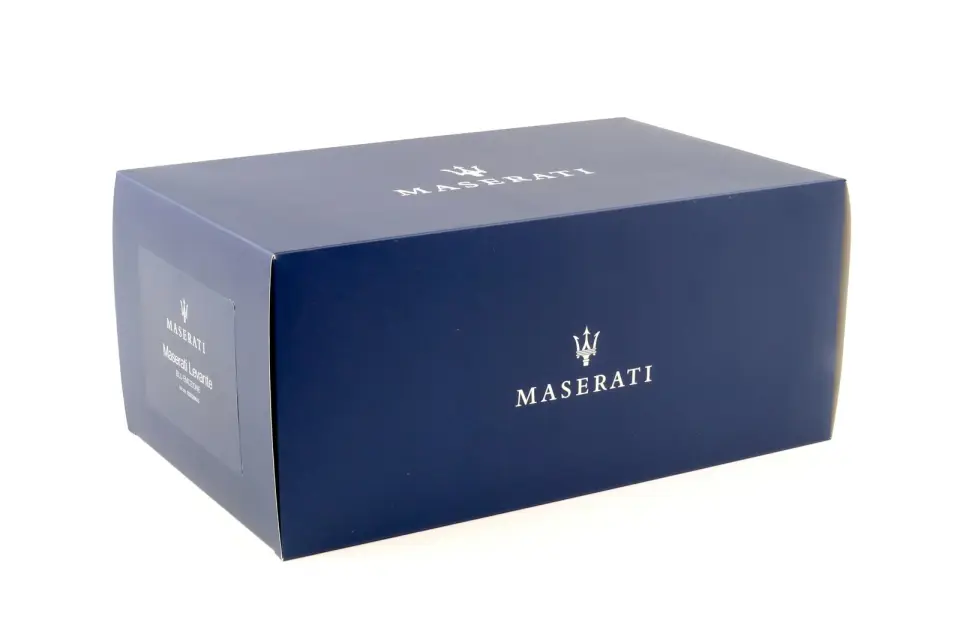 TOP SPEED MASERATI LEVANTE V8 DEALER VERSION 1:18 (GELECEK MODEL)