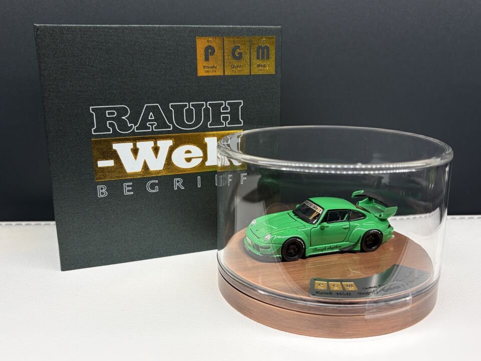 PGM RAUH-WELT BEGRIFF PORSCHE 933 1:64 (PGM-640303)