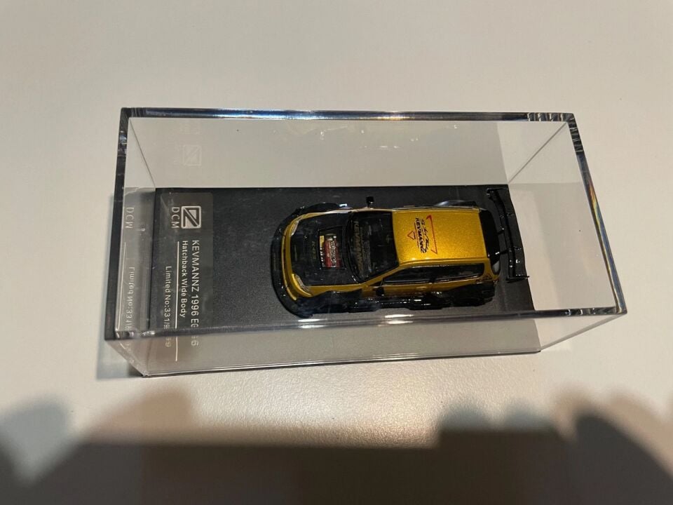 DCM Model 1:64 Kevmannz 1996 Honda Civic EG6 Hatchback Wide Body Limited 331/999