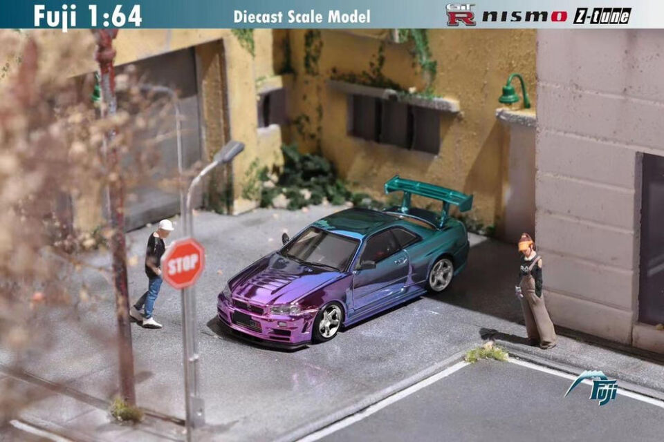 Fuji Model 1:64 Nissan Skyline R34 GTR MOR MAVİ KROM ( 699 LİMİTED)