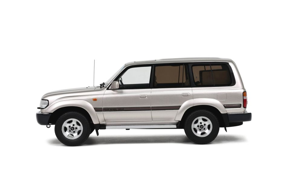 OTTO TOYOTA LAND CRUİSER  BEİGE METALLİC 4K1 1992 1:18