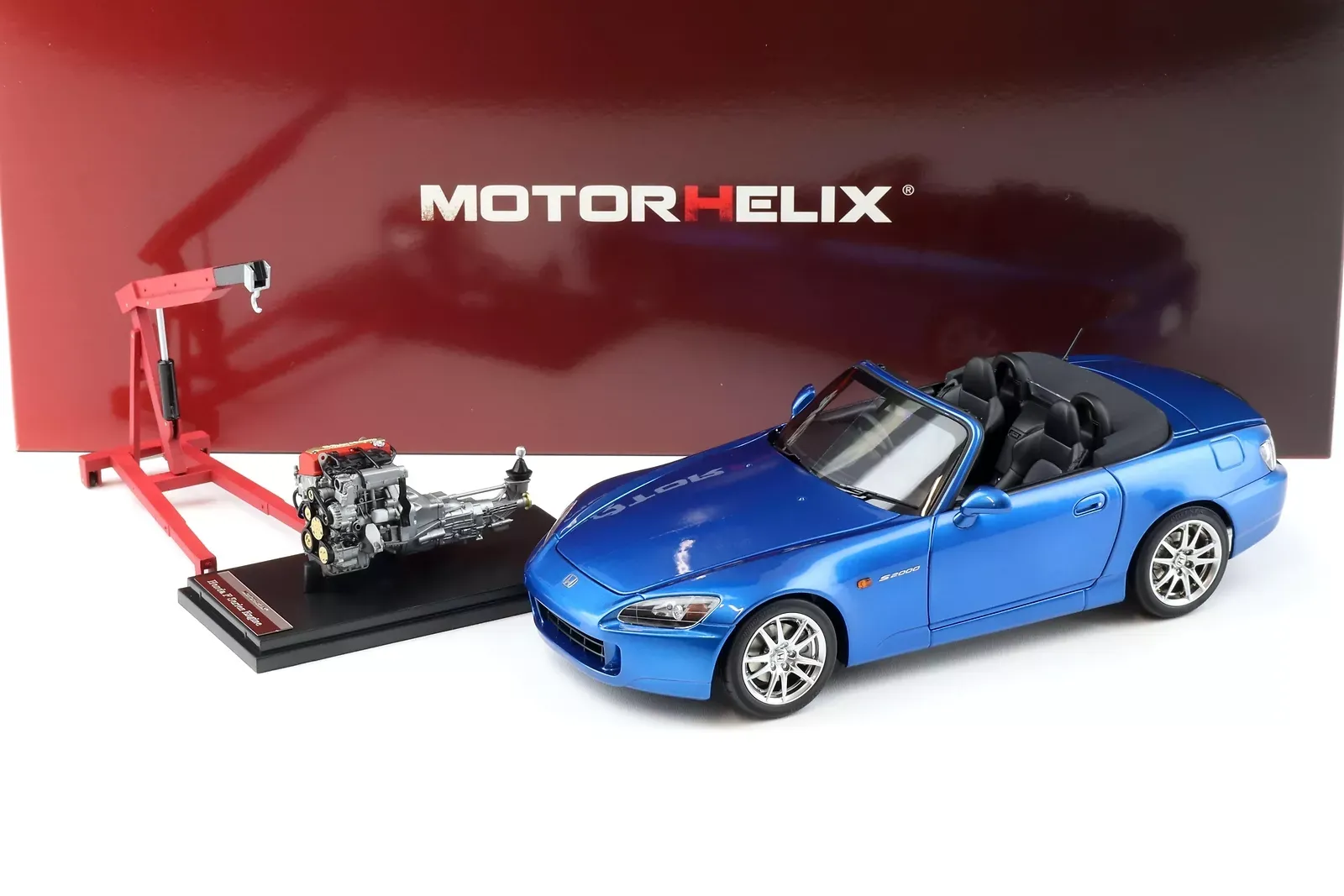 1:18 Motorhelix Honda S2000 (AP2) SPIDER WITH ENGINE AND Crane ACCESSORIES