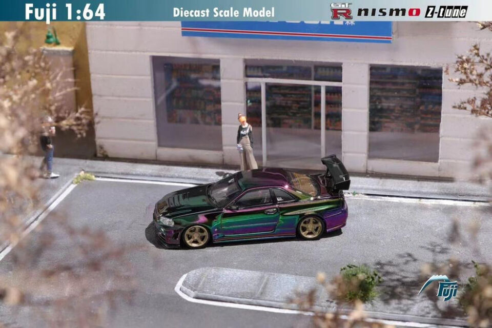 Fuji Model 1:64 Nissan Skyline R34 GTR YEŞİL MOR KROM ( 699 LİMİTED)