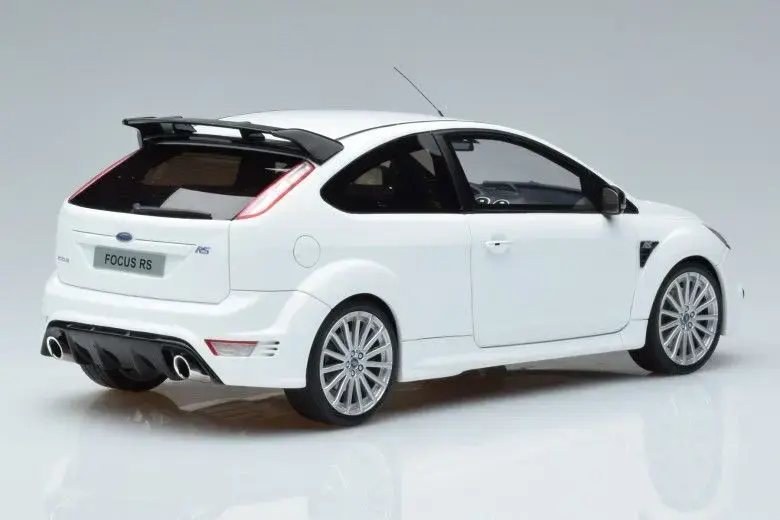 OTTO FORD FOCUS RS MK2 1:18