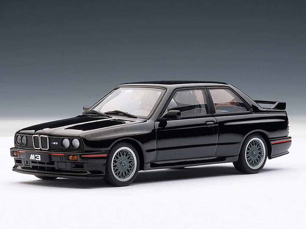 AUTOART BMW M3 SPORT EVOLUTION 1:18 (70562)