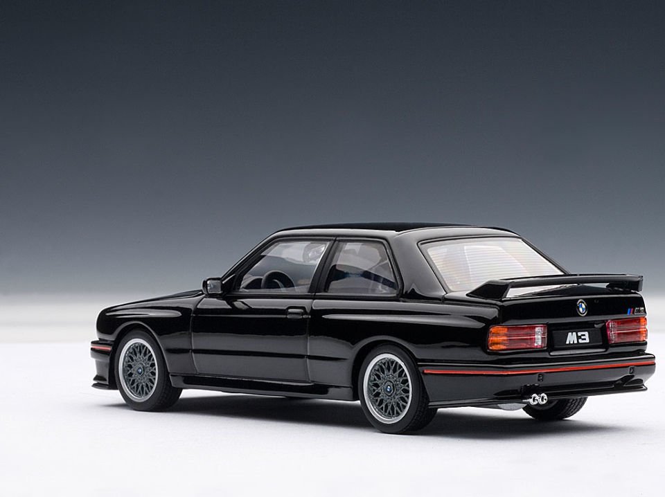 AUTOART BMW M3 SPORT EVOLUTION 1:18 (70562)