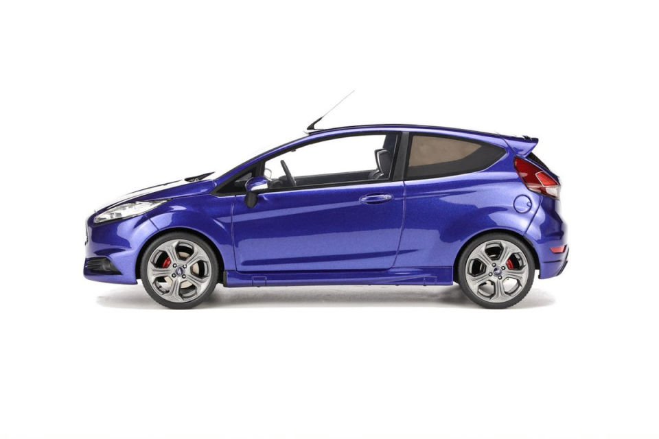 OTTO FORD FİESTA MK7 ST 2016 SPİRİT BLUE METALLİC (OT403) 1:18